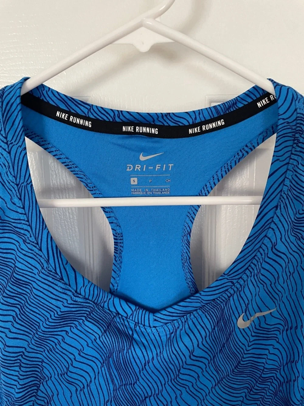 Nike Blue Wave-Print Dri-FIT Racerback Tank - Picture 2 of 3